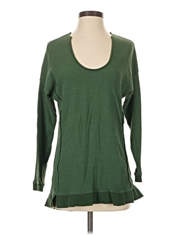 Wearables Pullover Sweater (view 1)