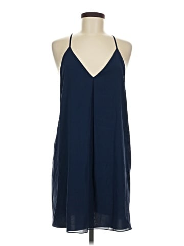 Alice + Olivia Casual Dress (view 1)
