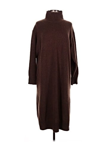 Uniqlo Casual Dress (view 1)