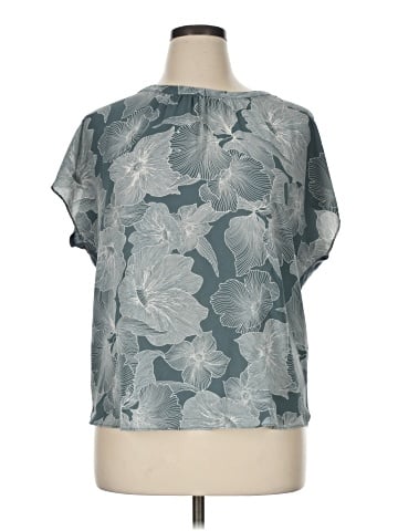 Ann Taylor LOFT Outlet Short Sleeve Blouse (view 1)