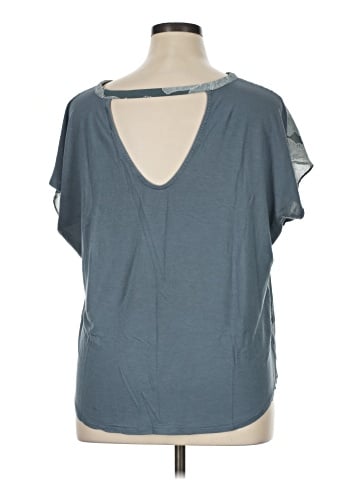 Ann Taylor LOFT Outlet Short Sleeve Blouse (view 2)