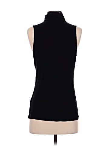 H&M Sleeveless T-Shirt (view 2)