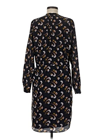 Banana Republic Casual Dress (view 2)