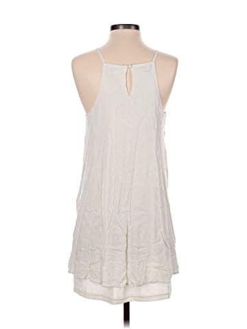 Sweet Wanderer Sleeveless Top (view 2)