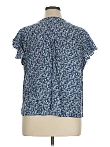 Jones & Co Short Sleeve Blouse (view 2)