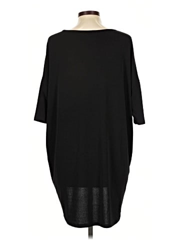 Lularoe 3/4 Sleeve T-Shirt (view 2)