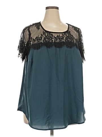 Torrid 3/4 Sleeve Blouse (view 1)