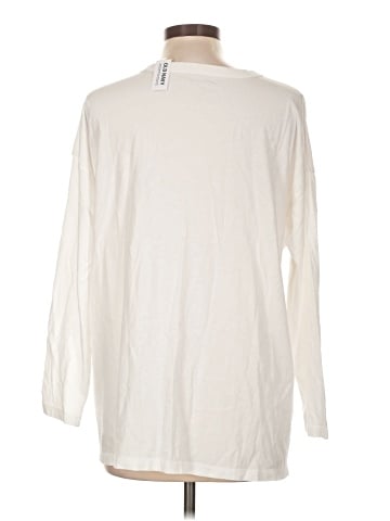 Old Navy Long Sleeve T-Shirt (view 2)