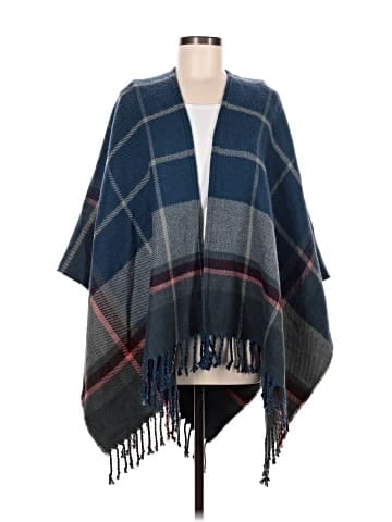 Abercrombie & Fitch Wrap (view 1)