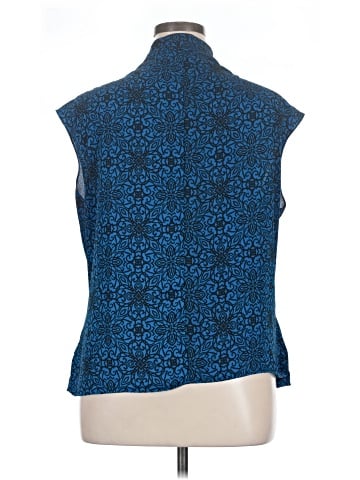 New York & Company Sleeveless Blouse (view 2)