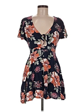 Lulus Casual Dress (view 1)