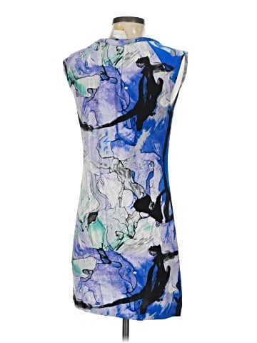 Leifsdottir Casual Dress (view 2)