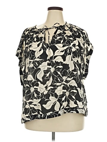 Vince Camuto Short Sleeve Blouse (view 1)