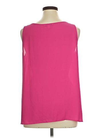 The Pioneer Woman Sleeveless T-Shirt (view 2)