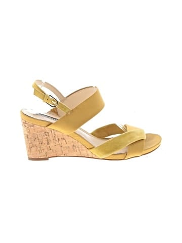 Isaac Mizrahi Wedges (view 1)
