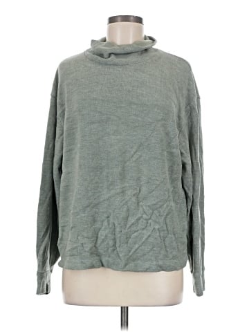 Uniqlo Turtleneck Sweater (view 1)