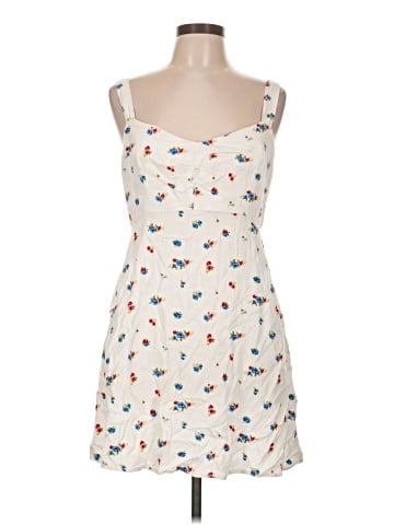 Old Navy Casual Dress (view 1)