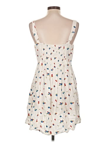 Old Navy Casual Dress (view 2)
