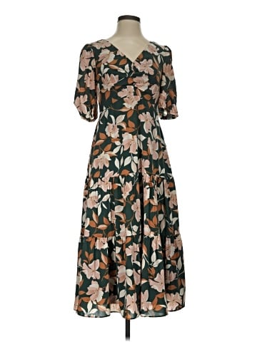 Gal Meets Glam Casual Dress (view 1)
