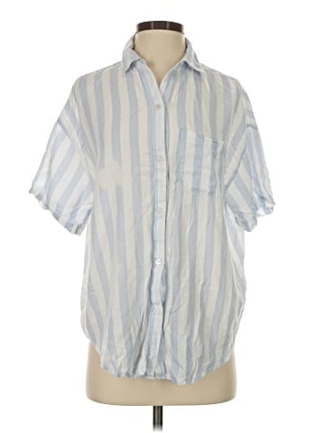 Victoria's Secret Short Sleeve Button-Down Shirt (view 1)