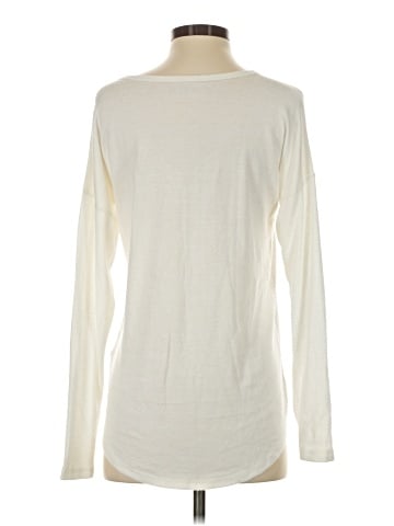 Abercrombie & Fitch Long Sleeve T-Shirt (view 2)