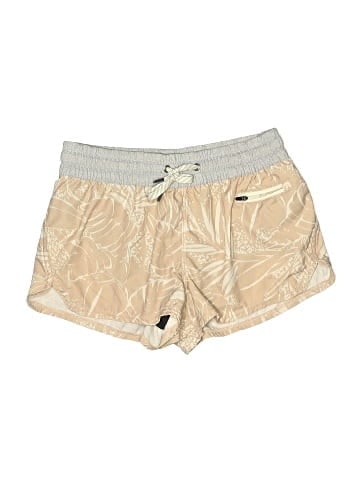Vuori Shorts (view 1)