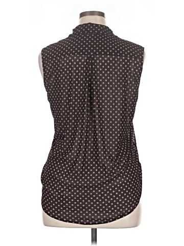 Eden & Olivia Sleeveless Blouse (view 2)