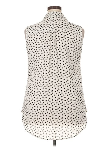Merona Sleeveless Blouse (view 2)