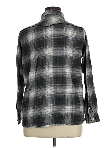 Canyon Guide Outfitters Long Sleeve Button-Down Shirt (view 2)