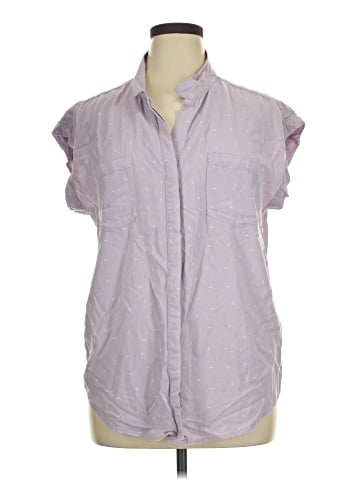 Jachs Girlfriend Sleeveless Button-Down Shirt (view 1)