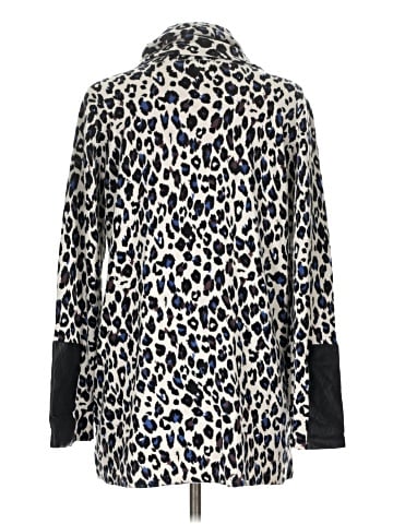 Tyler Boe Sweatshirt (view 2)
