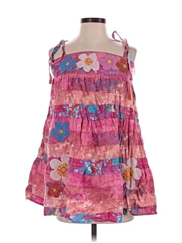 Urban Outfitters Casual Dress (view 1)