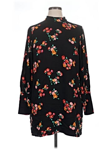 Trafaluc by Zara Casual Dress (view 1)