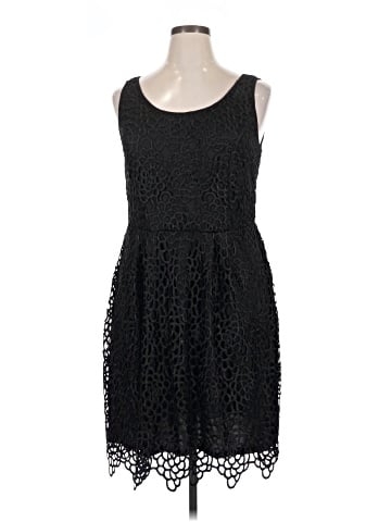 Carmen Marc Valvo Cocktail Dress (view 1)