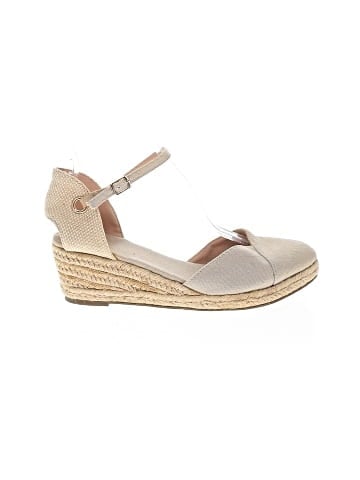 Unbranded Wedges (view 1)