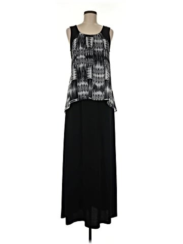 Emma & Michele Casual Dress (view 1)