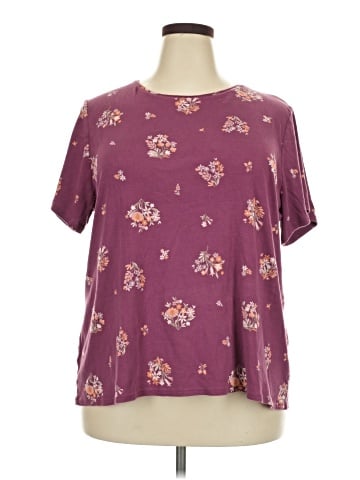 Croft & Barrow Short Sleeve T-Shirt (view 1)