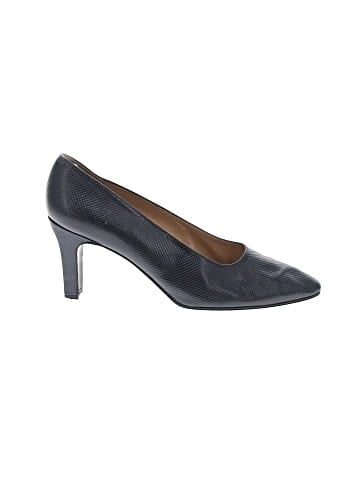 Stuart Weitzman Heels (view 1)