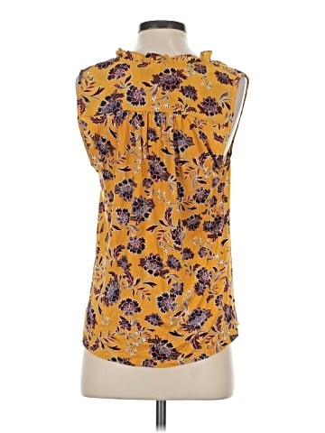 Market and Spruce Sleeveless Blouse (view 2)