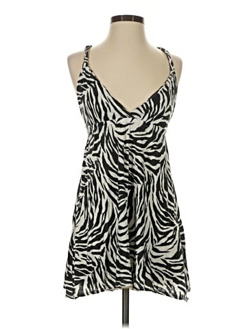 Xhilaration Cocktail Dress (view 1)