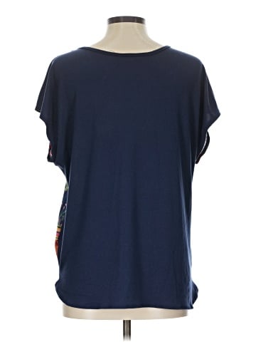 Star Vixen Short Sleeve Blouse (view 2)