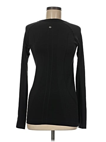 Lululemon Athletica Long Sleeve T-Shirt (view 1)