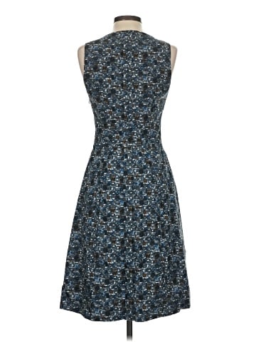 LAVIA 18 Casual Dress (view 2)