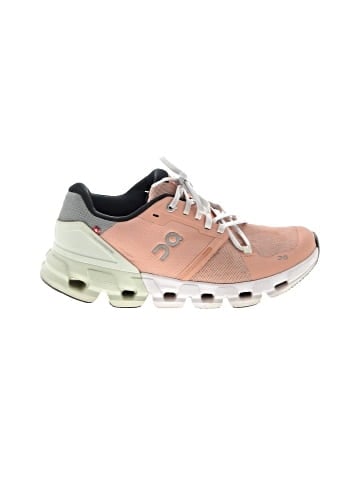 On Cloud Sneakers (view 1)