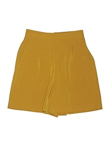 Uniqlo Shorts (view 1)