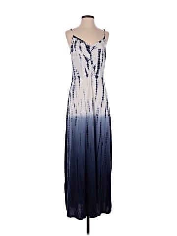 Xhilaration Casual Dress (view 1)