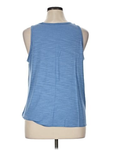 Old Navy Sleeveless T-Shirt (view 2)