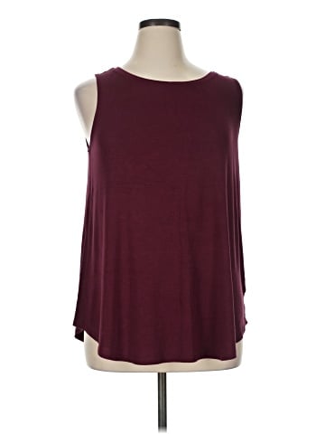 Old Navy Sleeveless T-Shirt (view 1)
