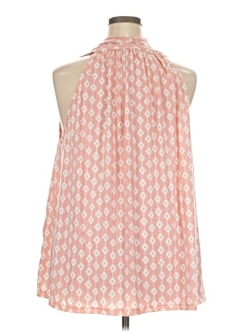 Weekend Suzanne Betro Sleeveless Blouse (view 2)