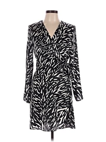 Donna Morgan Casual Dress (view 1)